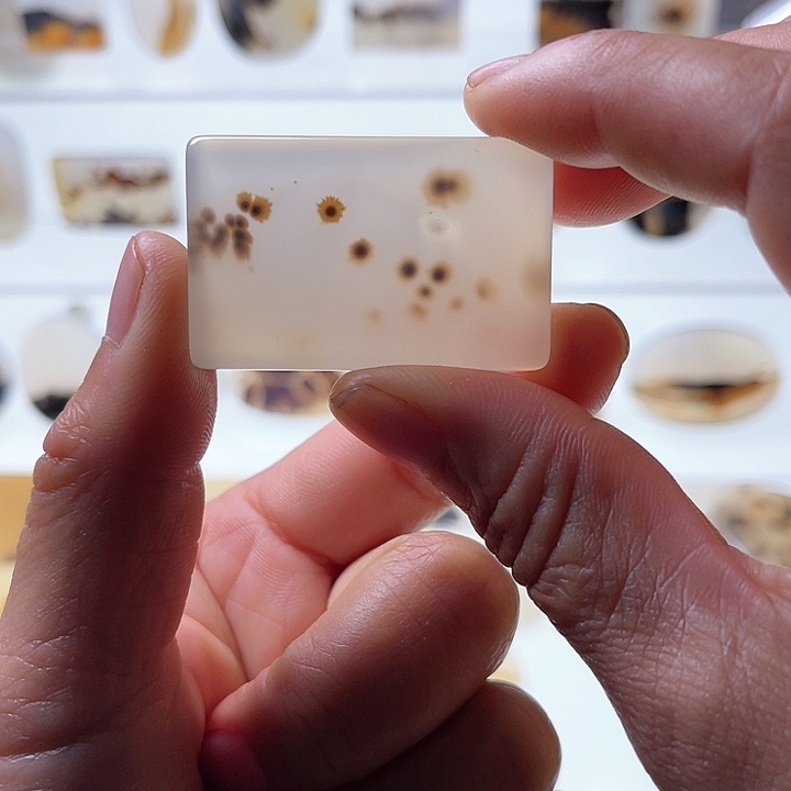 【闪购商品】玛瑙/玉髓珠宝半成品未镶嵌