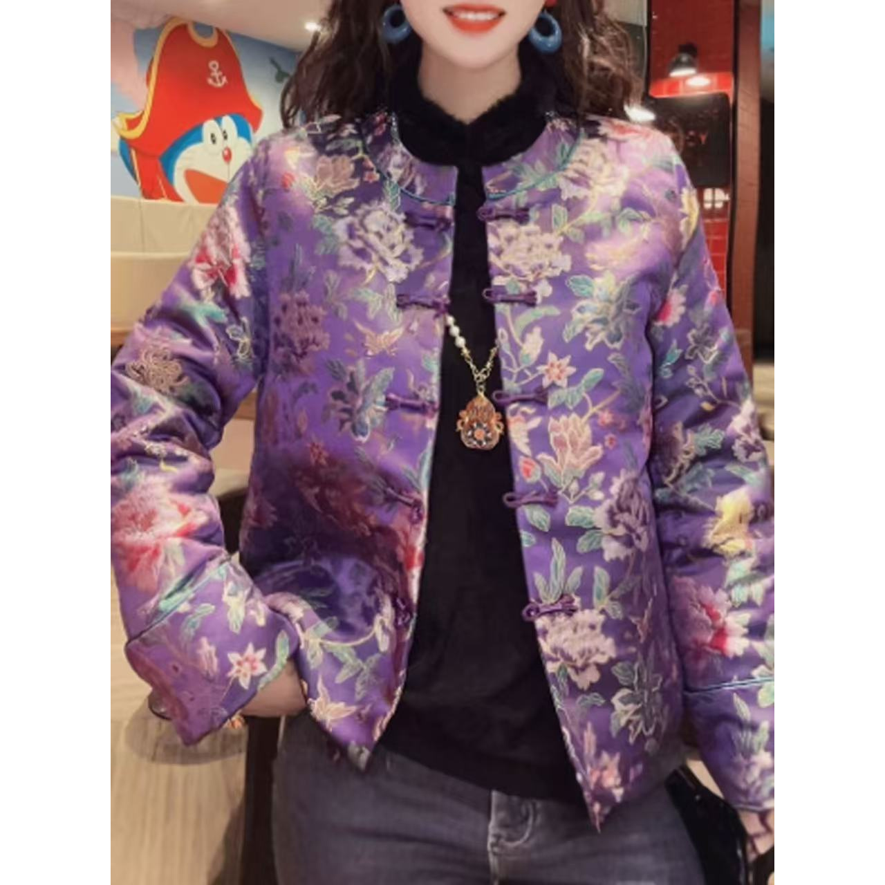 【紫气东来】新中式气质复古显瘦圆领手工盘扣织锦长款加棉外套