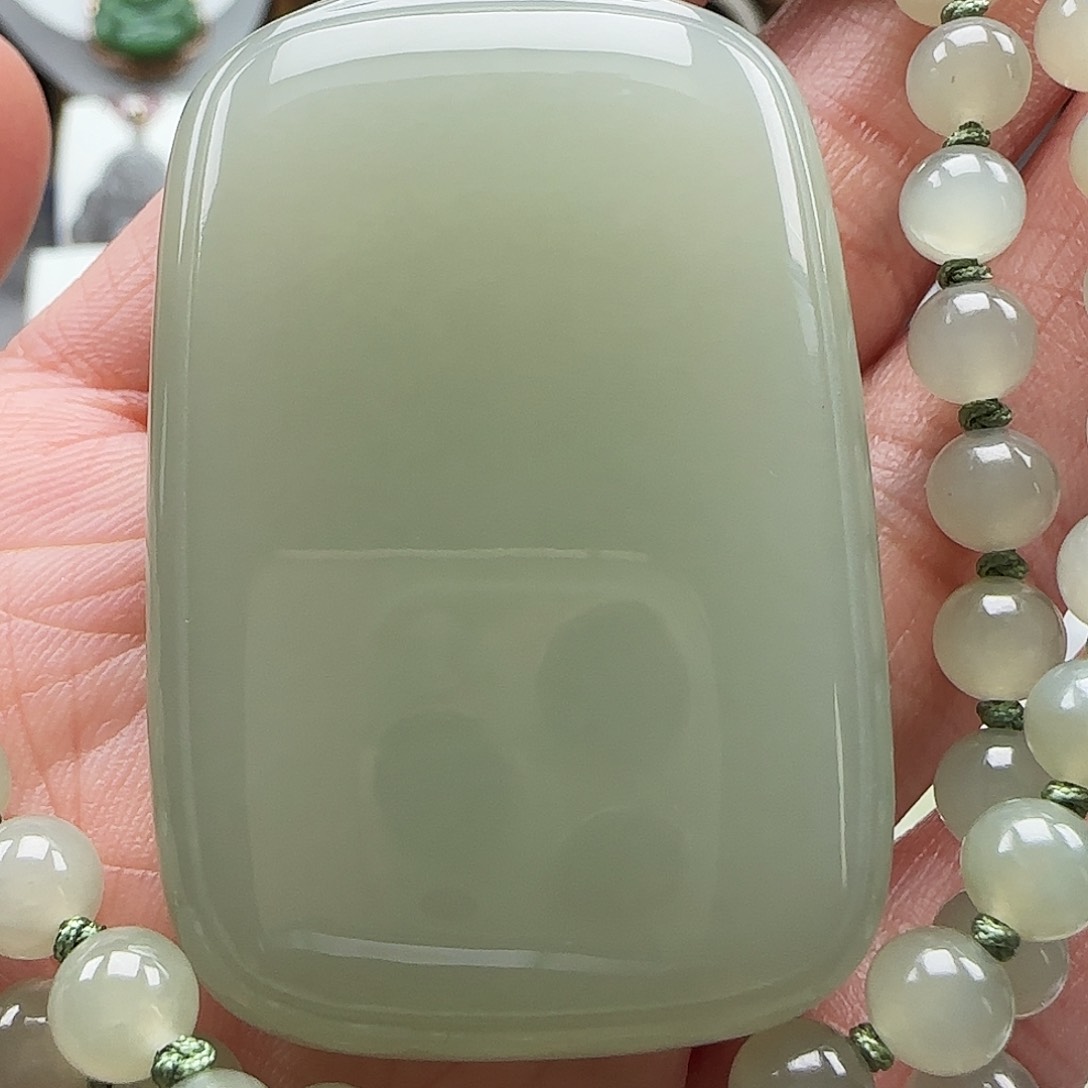 和田玉颈饰未镶嵌?***常