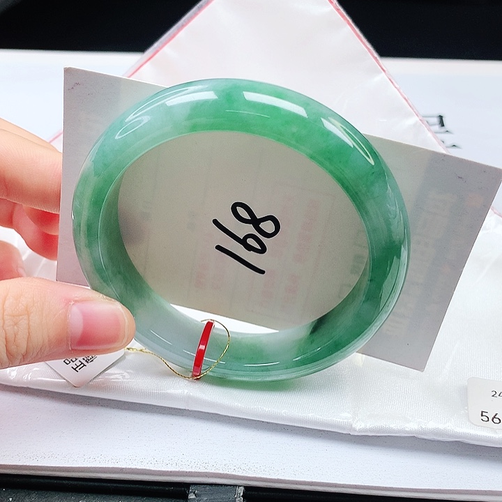 翡翠手镯未镶嵌缅甸天然a货手镯56+