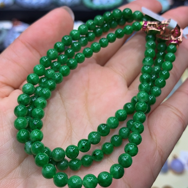 翡翠手链未镶嵌翡翠