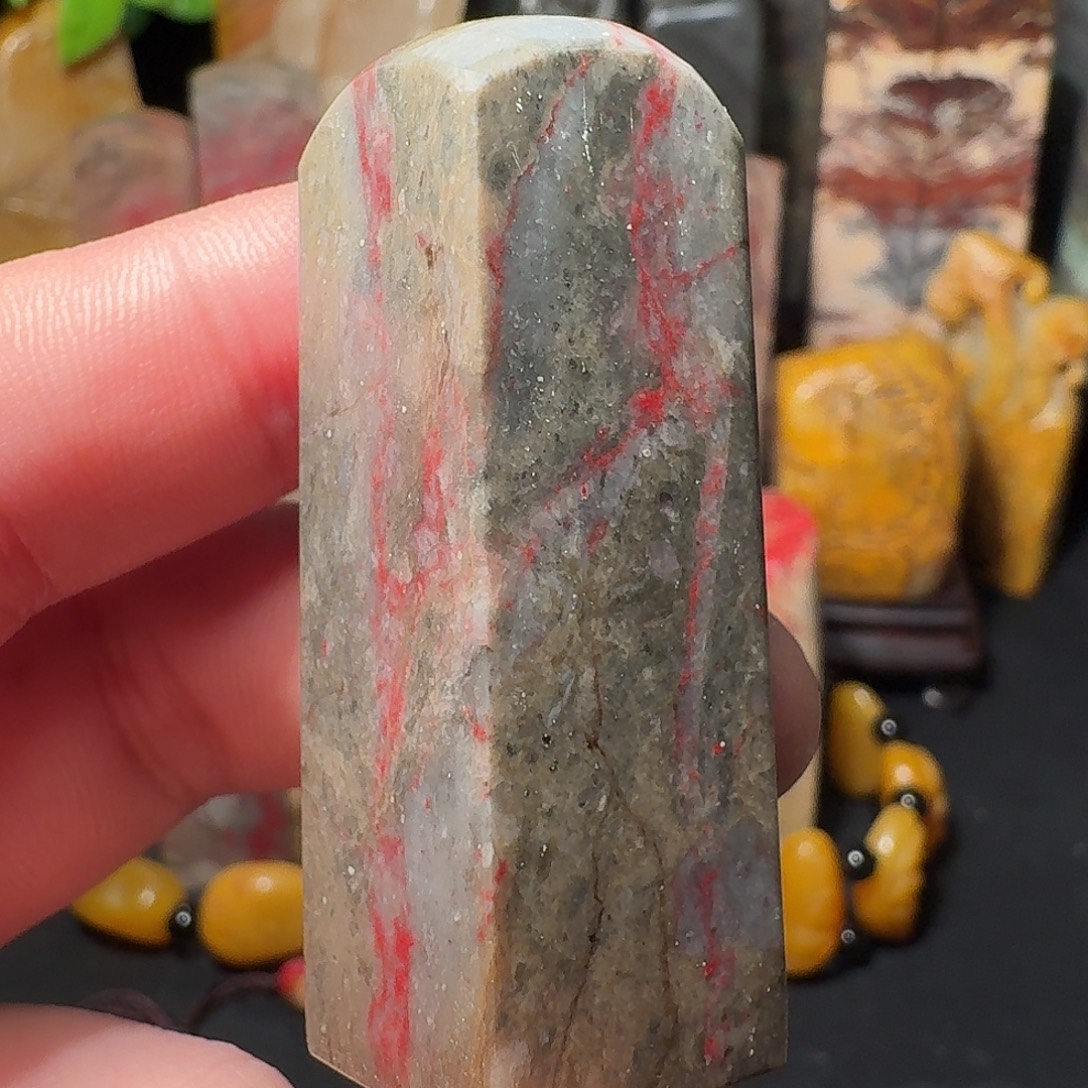 昌化鸡血石昌化鸡血石