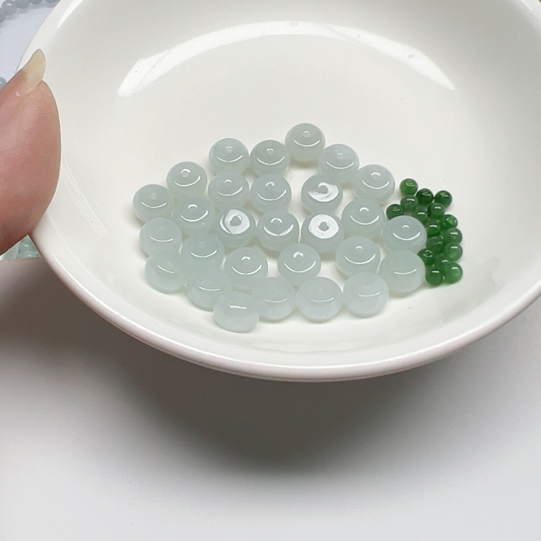 翡翠散珠纯天然缅甸翡翠A货卡7.6，28颗分3单