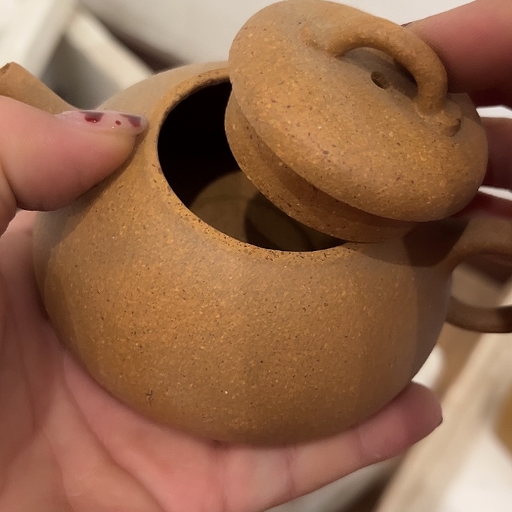 紫砂茶壶瑕疵……………………