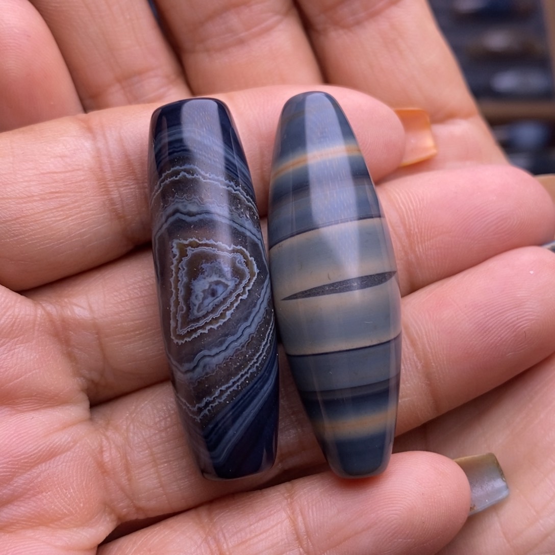 玛瑙/玉髓未镶嵌珠宝半成品大*.