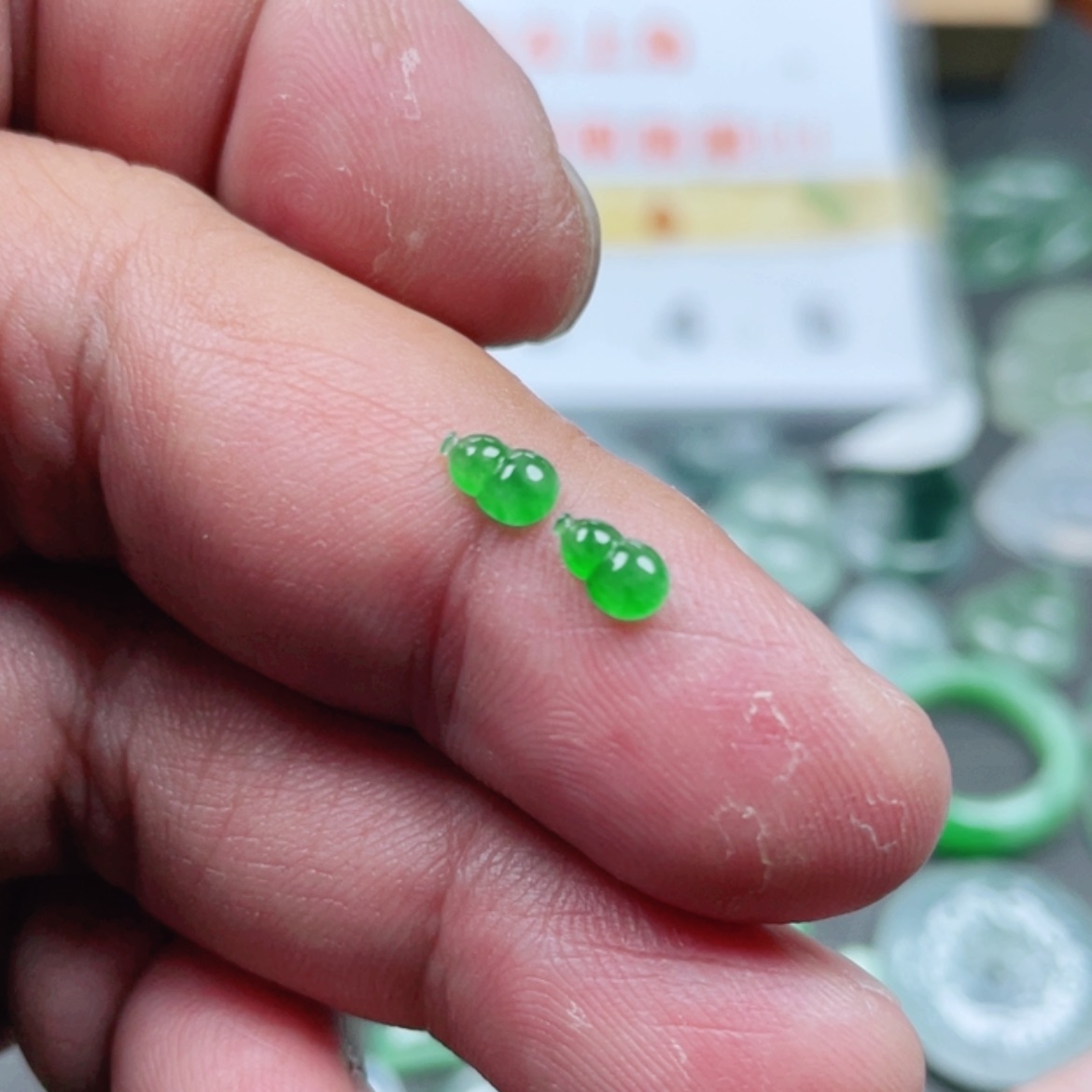 【闪购商品】翡翠颈饰未镶嵌翡翠