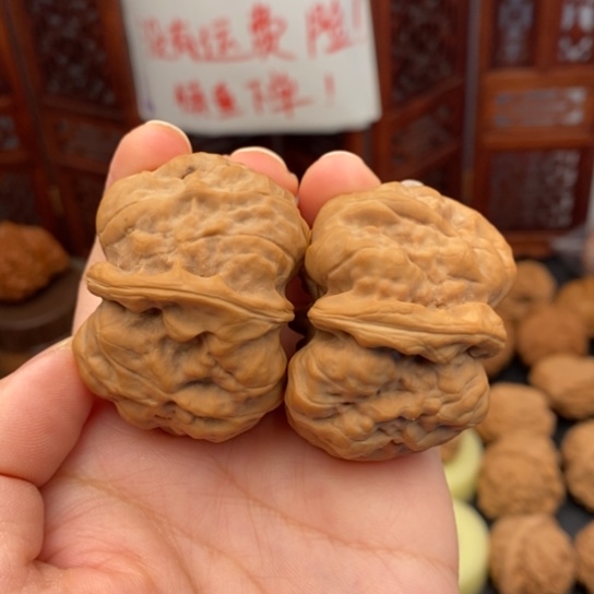 文玩核桃吊坠十*?42蛤蟆头