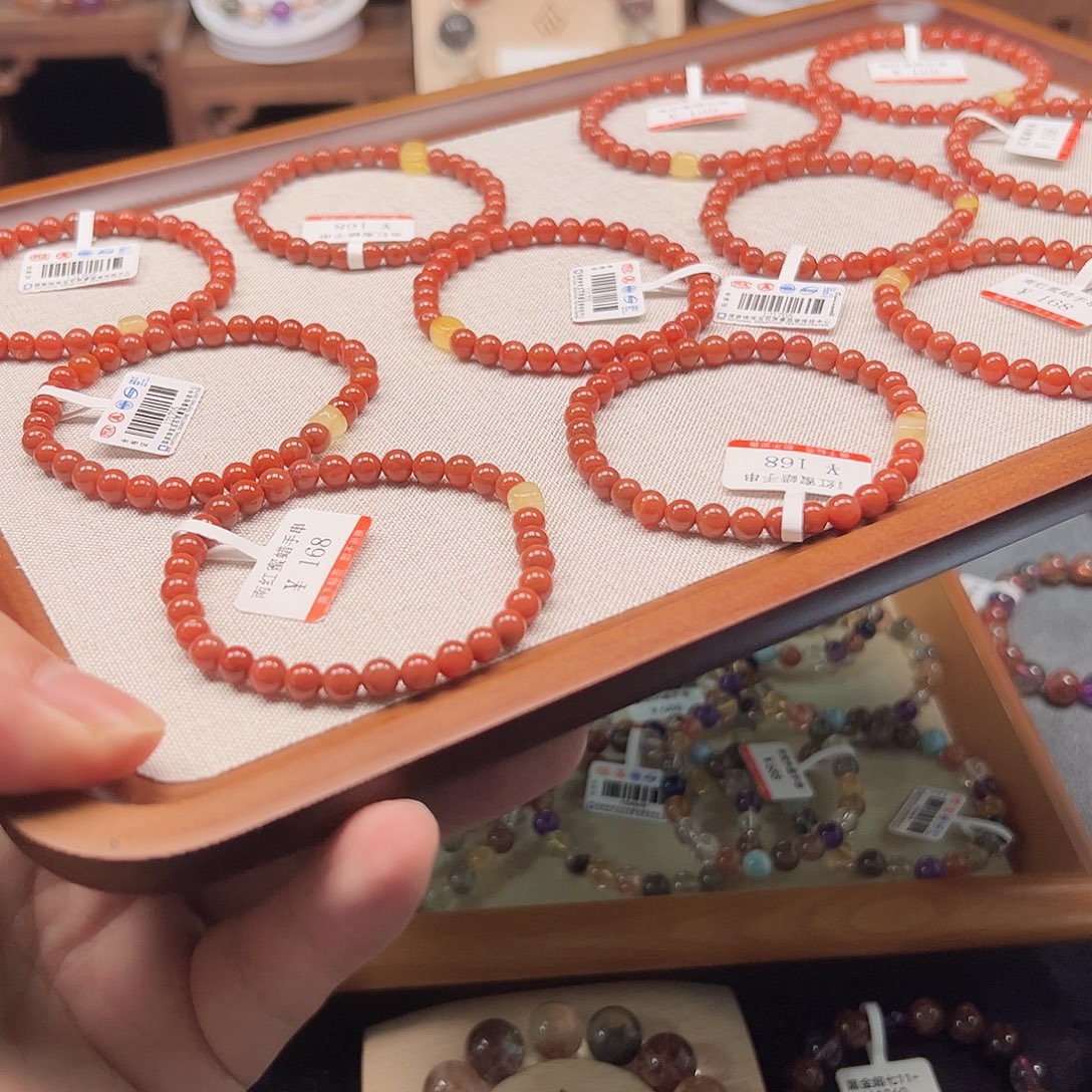 南红玛瑙未镶嵌手链008