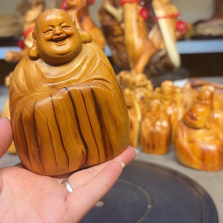 柏木太行崖柏弥勒佛