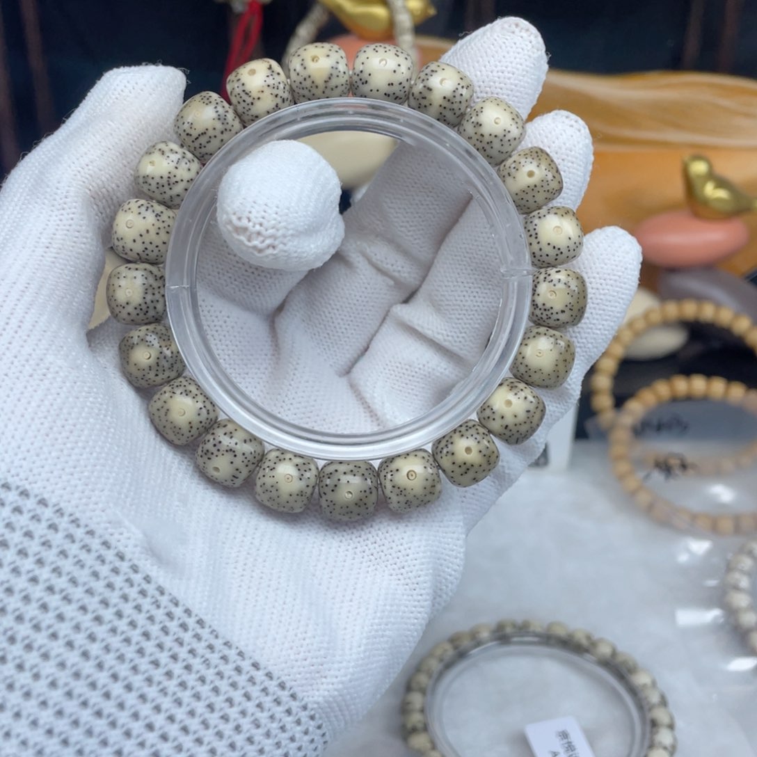 星月菩提吊坠卡10.5➕福利针尖星