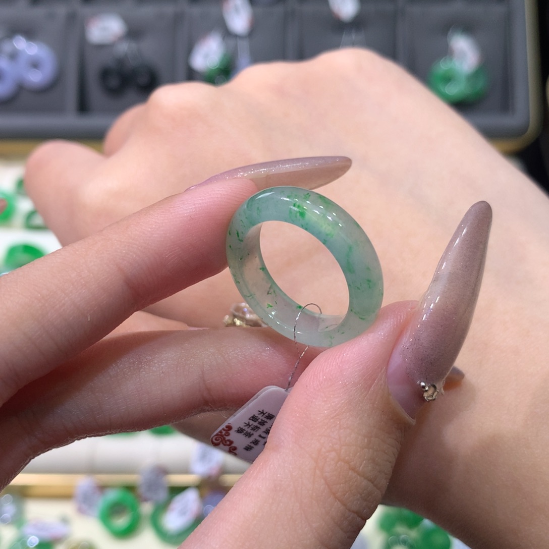 翡翠戒指未镶嵌11-12冰飘花