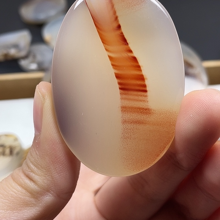 玛瑙/玉髓未镶嵌颈饰