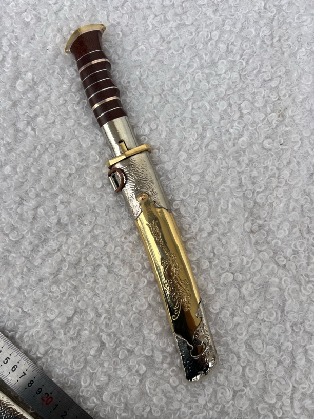 大河家大鸟头弯尖折花工艺夹钢锻打收藏把玩吃肉水果刀