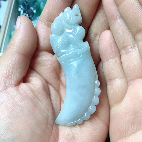 翡翠颈饰未镶嵌天然缅甸翡翠a货