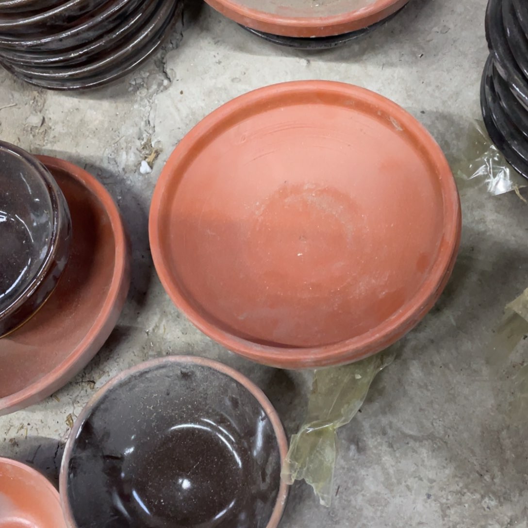 盘瓷器微瑕口径17两只