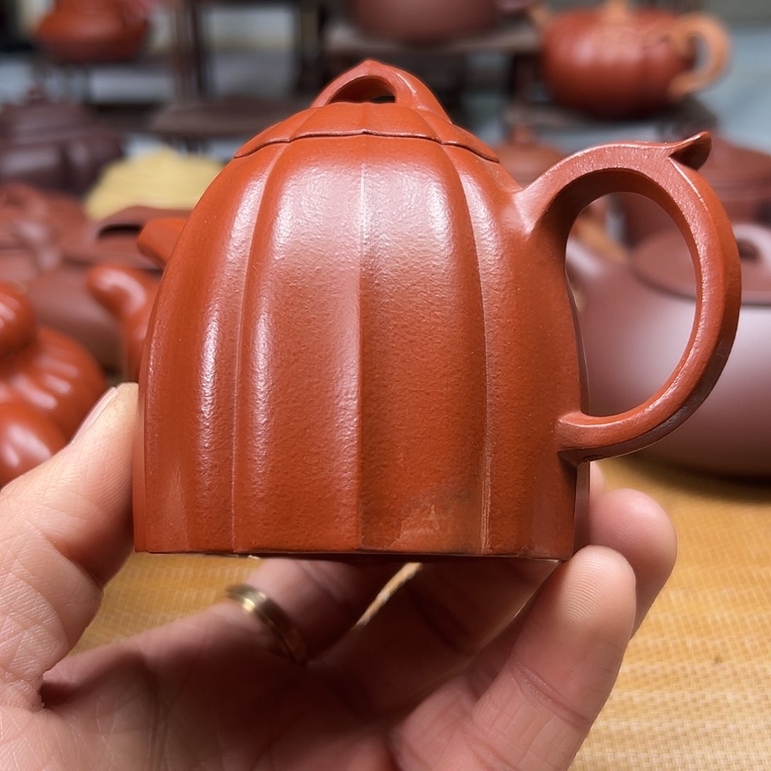 紫砂茶壶蔡**M宜兴紫砂