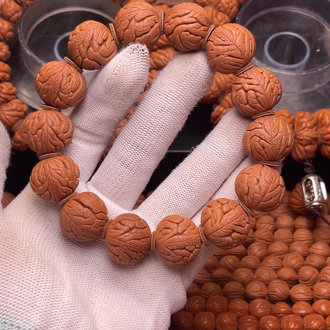 桃核手串精品红魔铁将军1.8