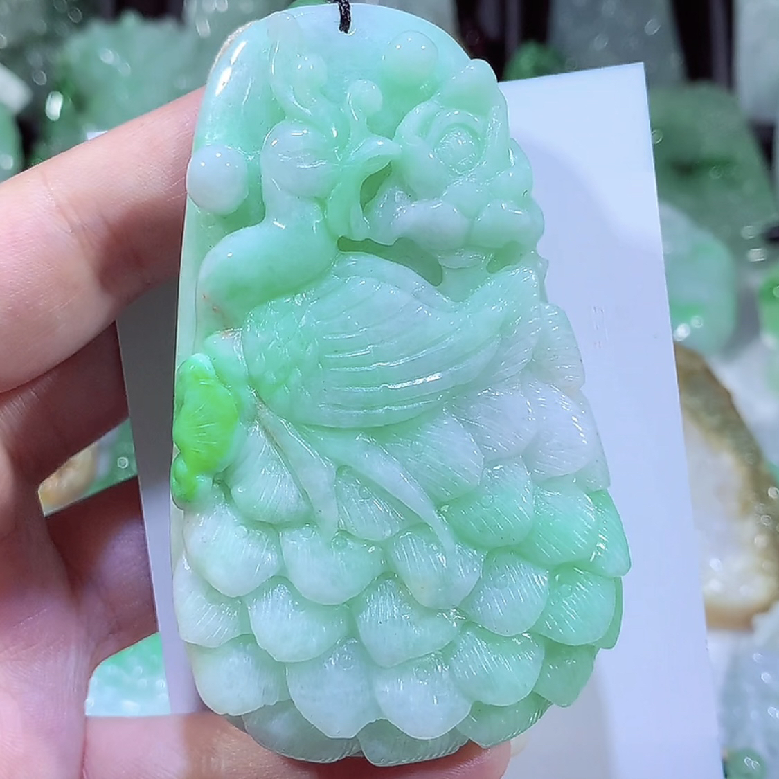 缅甸天然A货翡翠飘阳绿凤穿牡丹凤凰吊坠