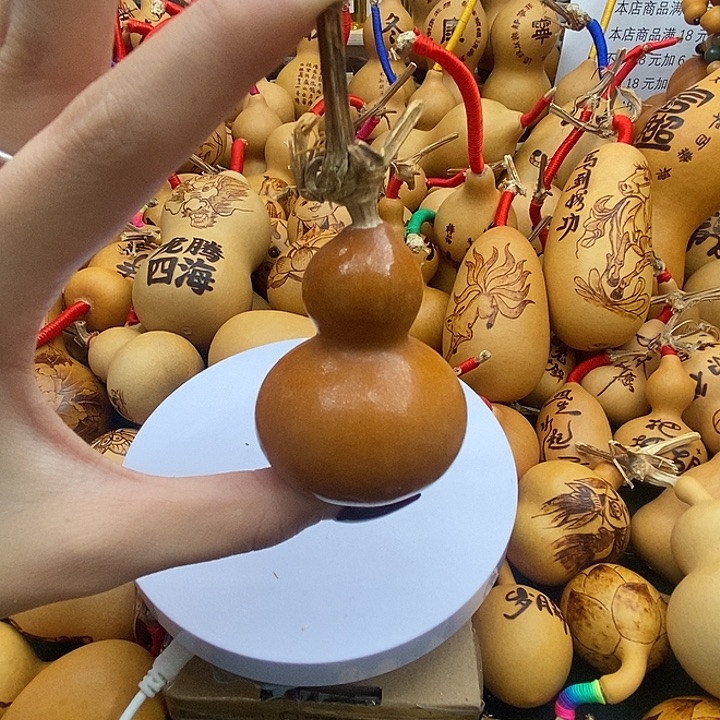 ꧁***꧂香榧木葫芦工艺品