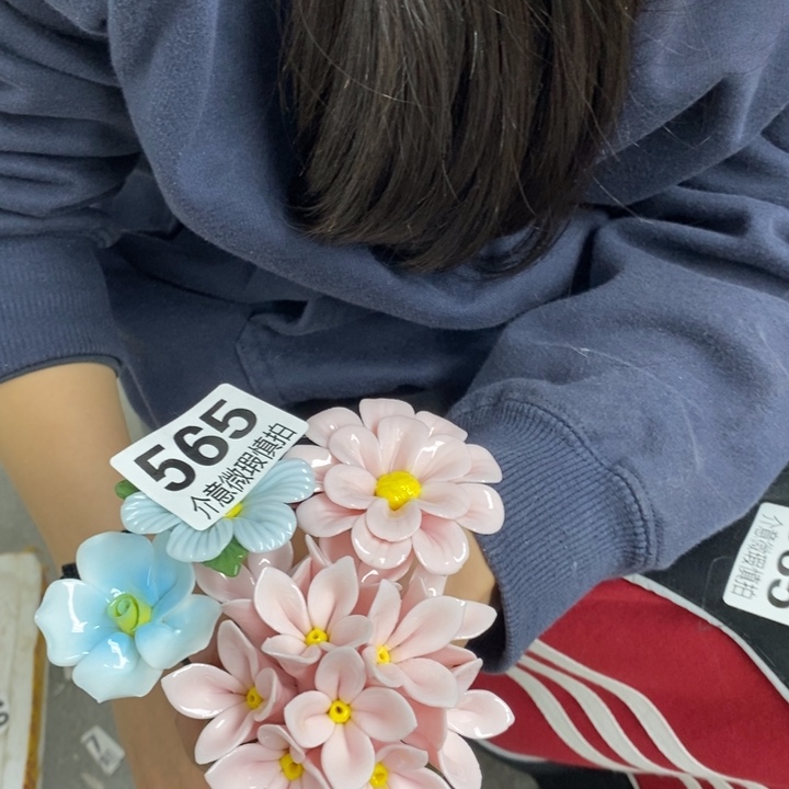 摆件陶瓷材料加工