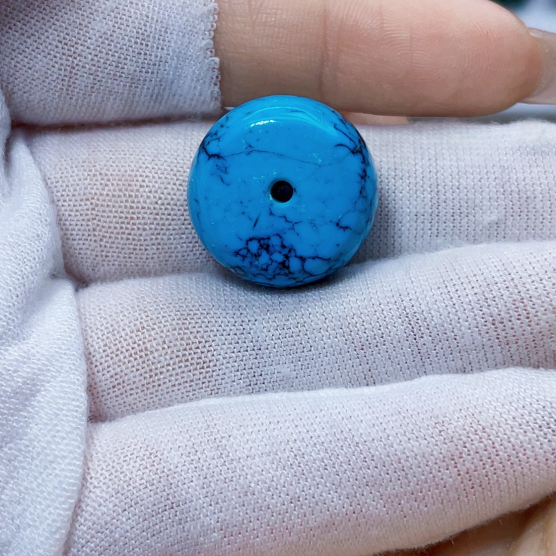 绿松石未镶嵌饰品