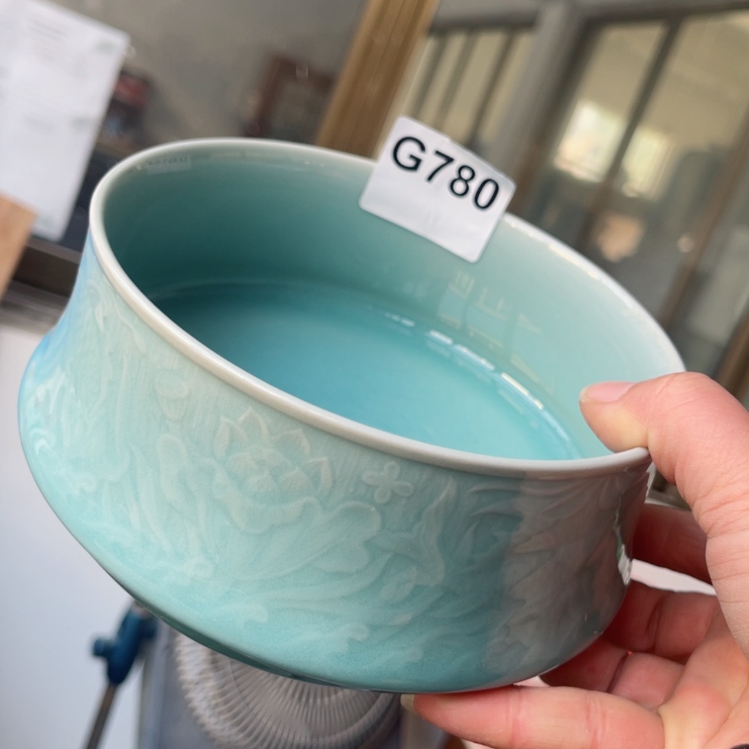 瓷片哈哈哈哈哈哈哈哈呵呵