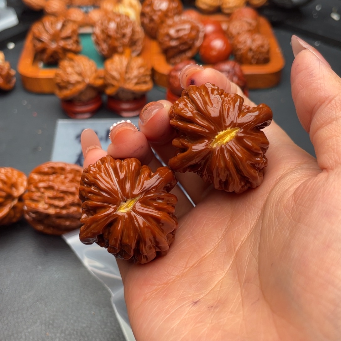 把件文玩核桃四座楼