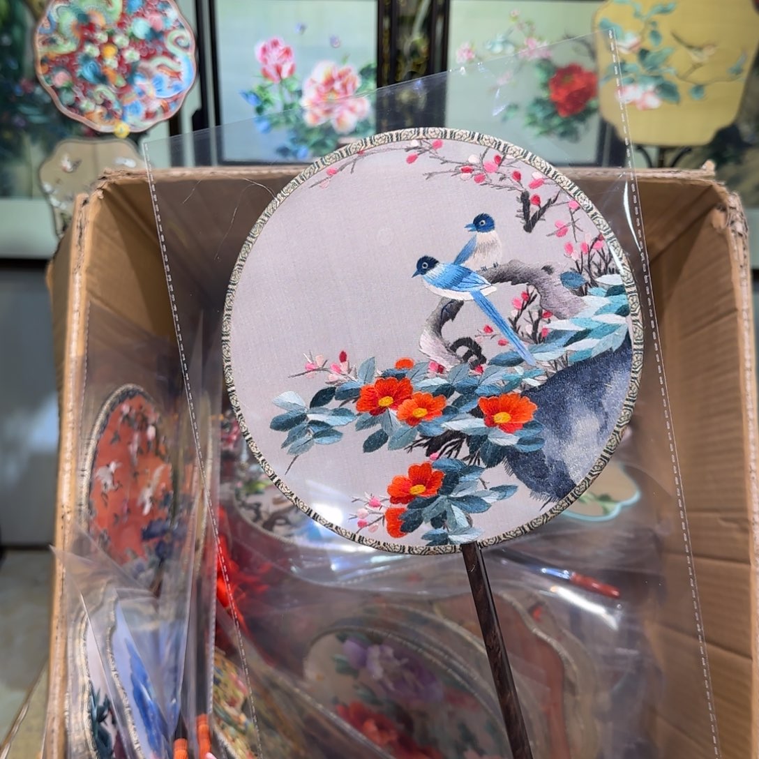 刺绣刺绣工艺精湛