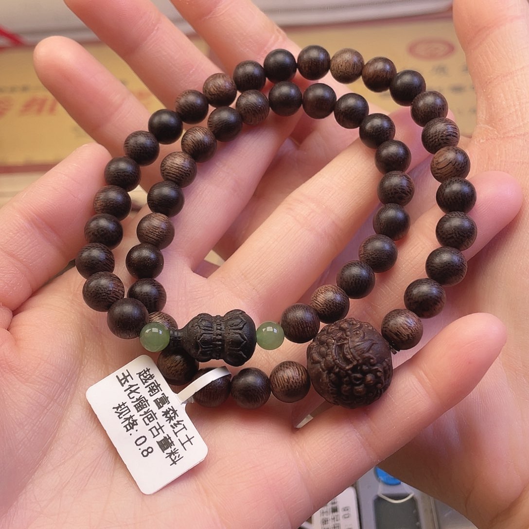 沉香手串越南富森红土玉化瘤疤