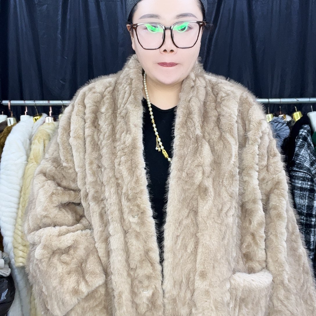 嗯、大码加肥包中袖套装中