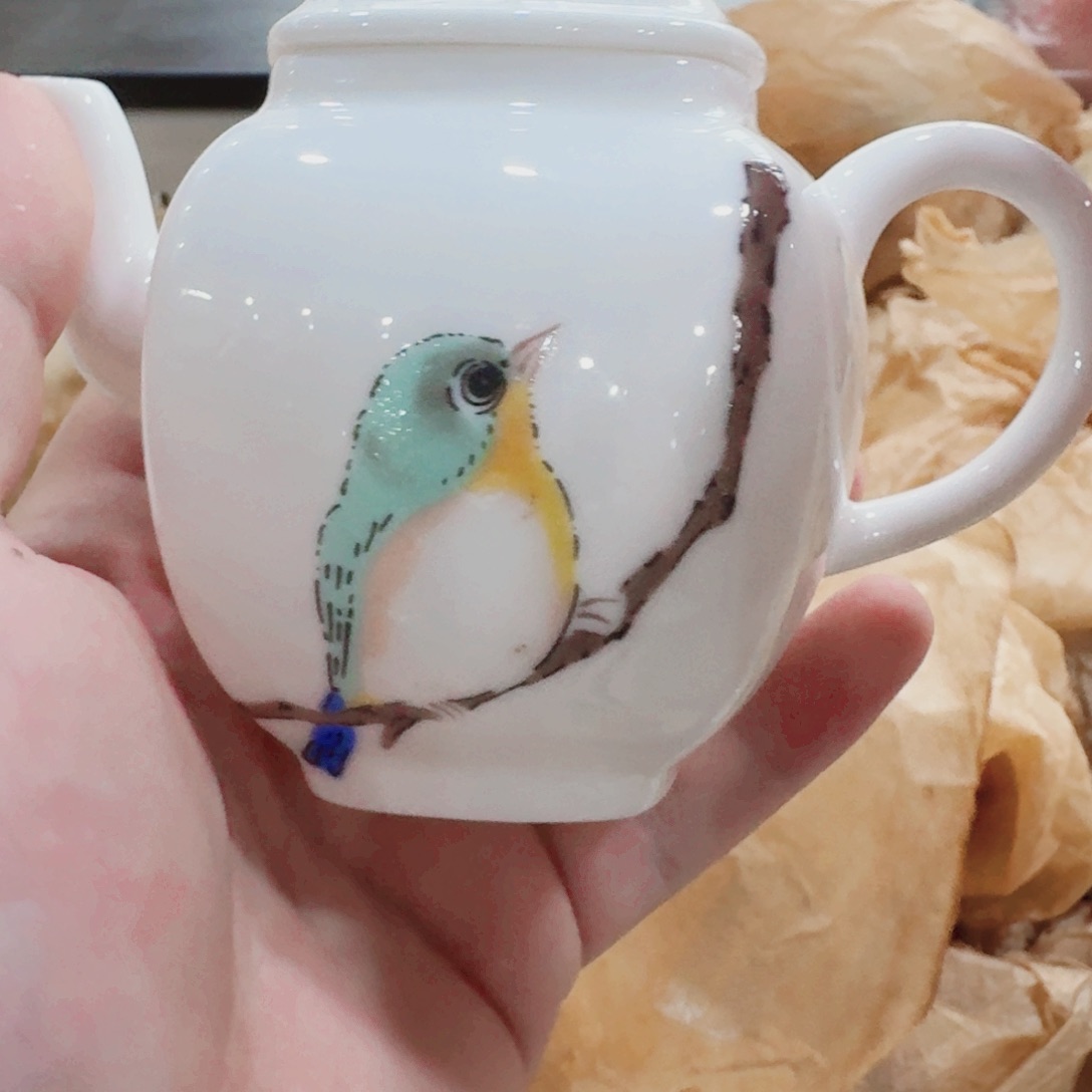 瓷片你好漂亮486223686254423