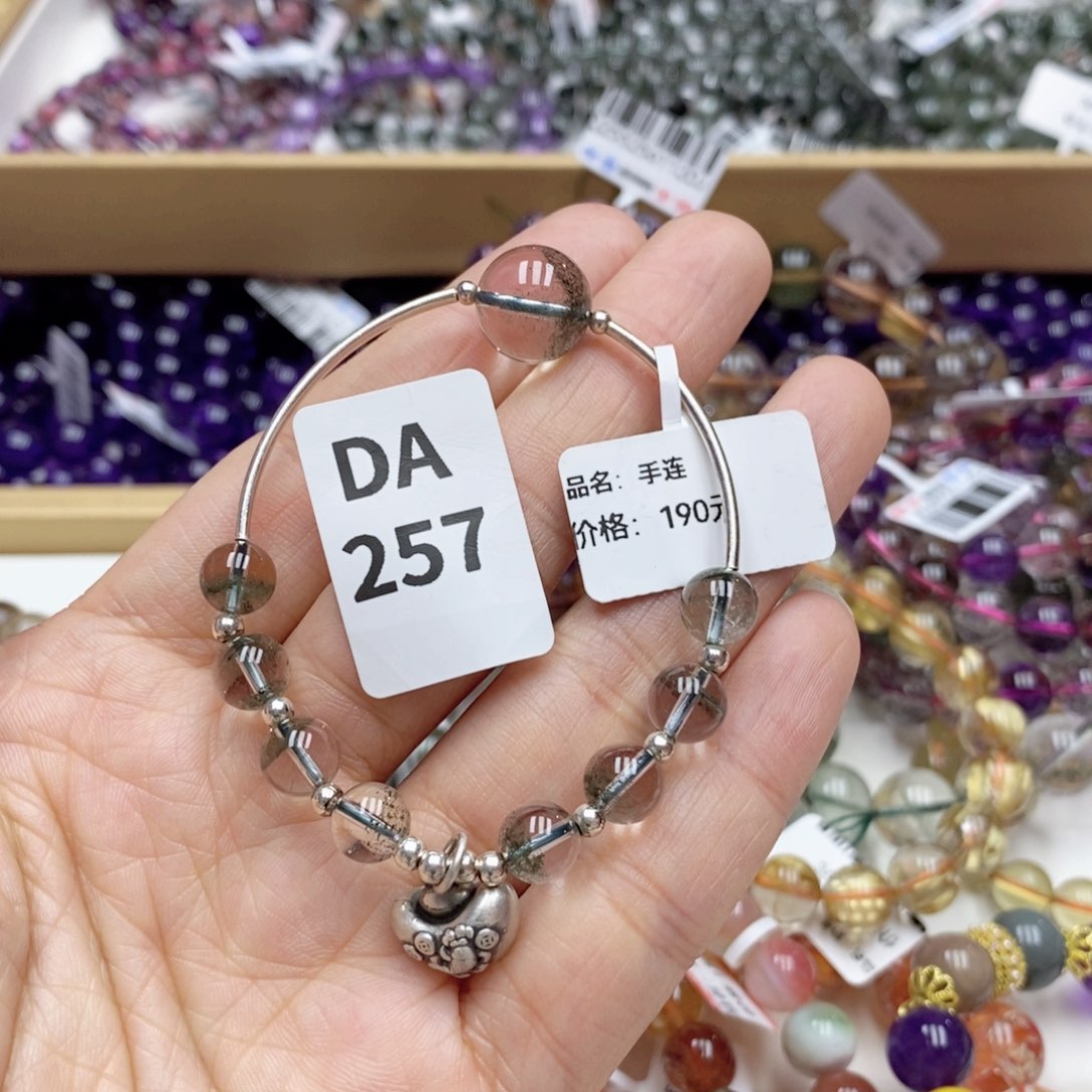 水晶多样性发一未镶嵌