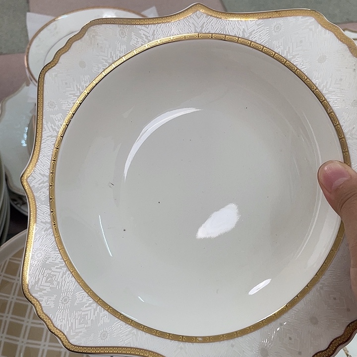 新骨瓷2个方草帽8寸微瑕完美主义者慎拍易碎品不退换