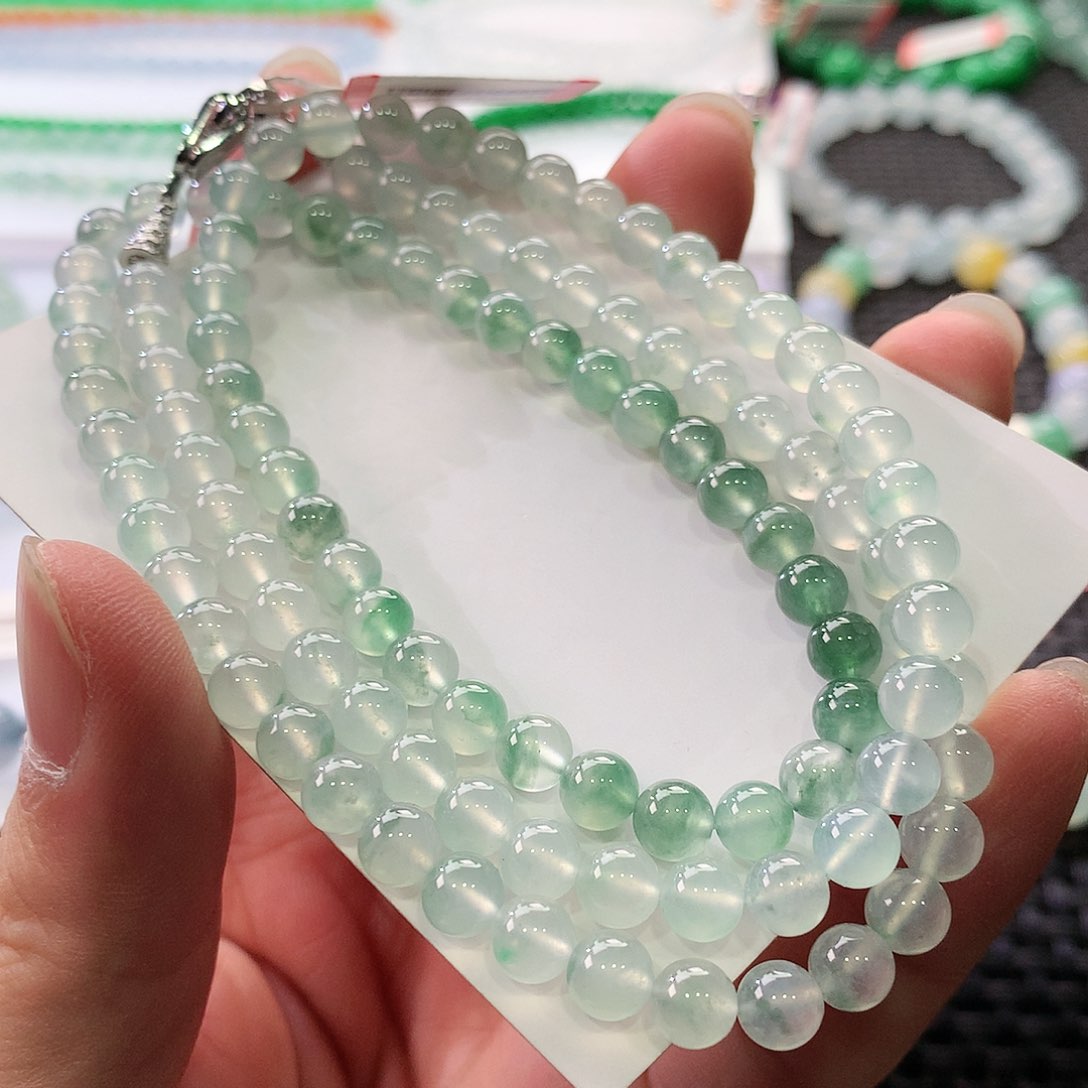 翡翠手链未镶嵌翡翠