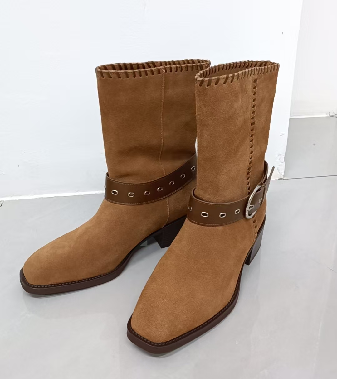 660-27中筒靴 时尚简约个性百搭潮流小众休闲复古女士