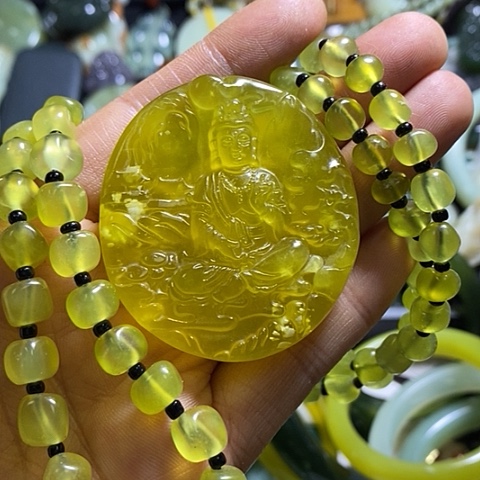 岫玉颈饰未镶嵌挂件