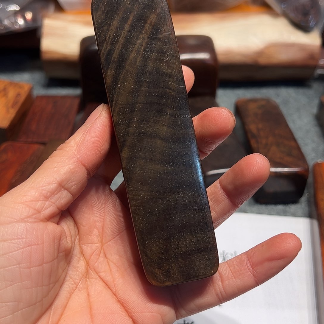 交趾黄檀（大红酸枝）放**界