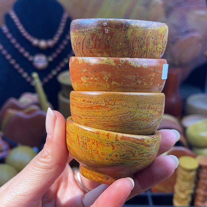 泗滨砭石是的呢我们要一直一起