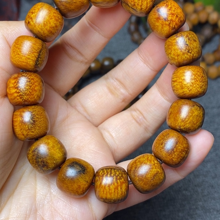 贡木手串印贡1314老型龙鳞福利