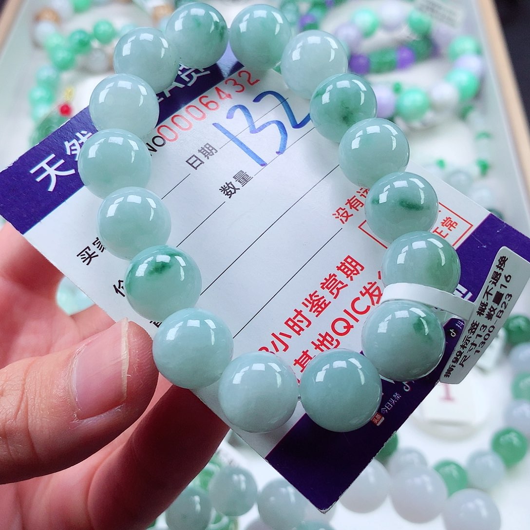 翡翠毛衣链未镶嵌