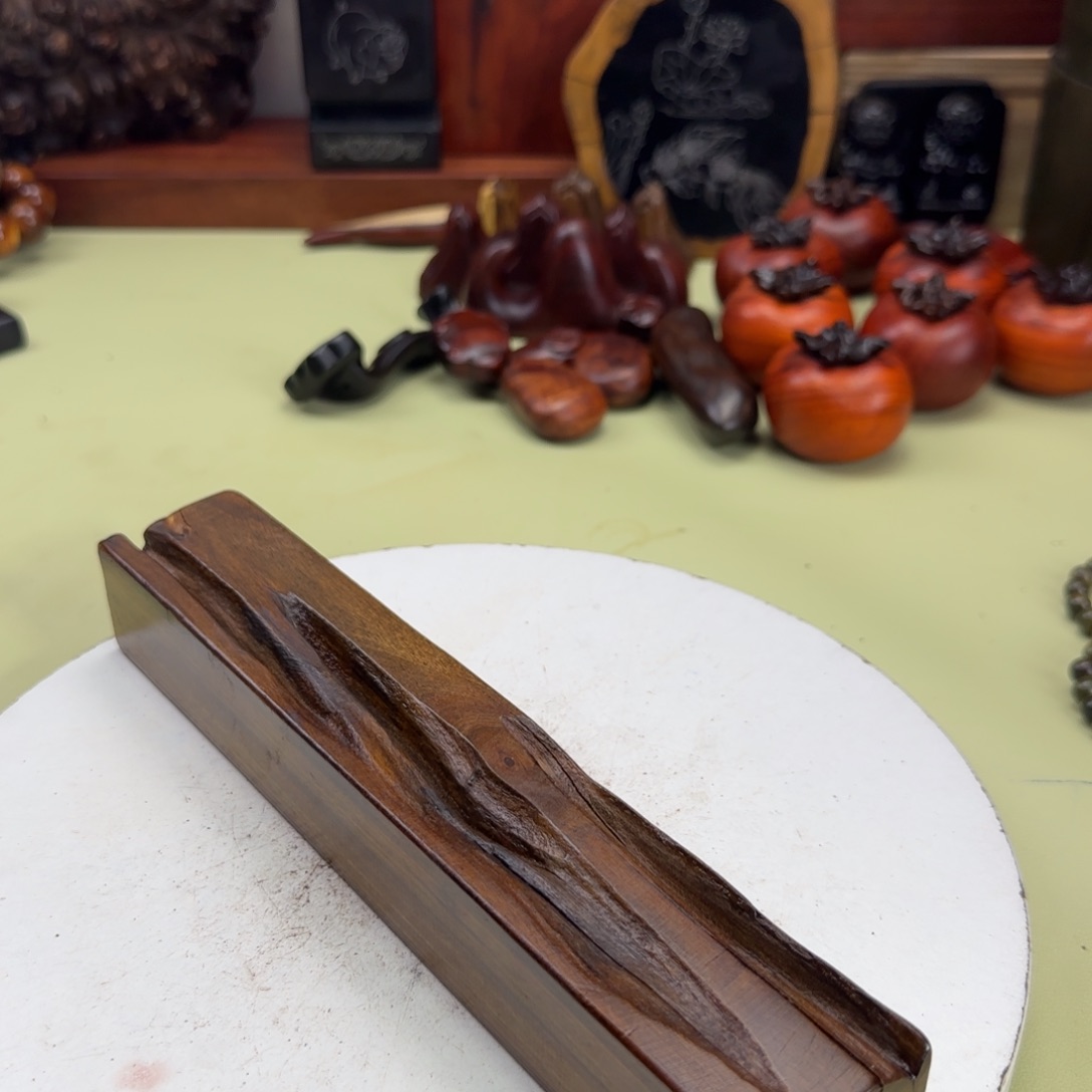 大果紫檀（缅甸花梨）谌*朴