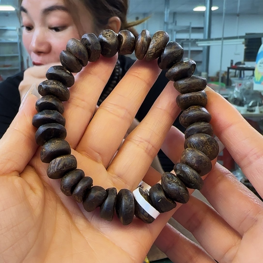 沉香手串多样性发货1条流油王沉水1323.5