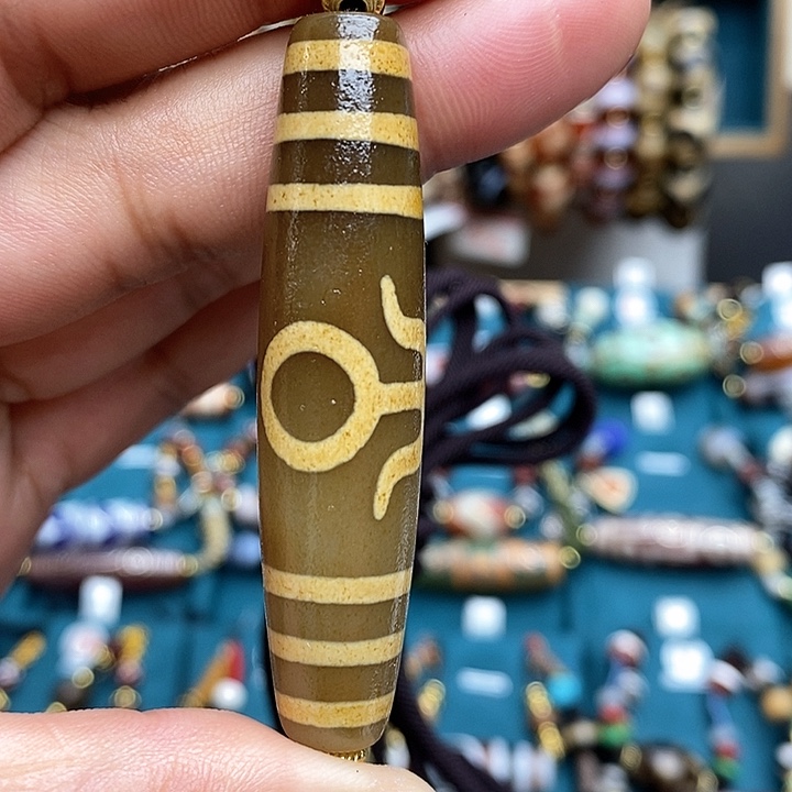 玛瑙/玉髓颈饰合金