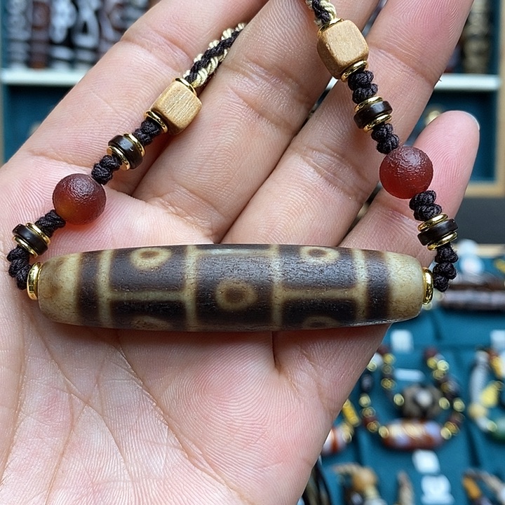 玛瑙/玉髓颈饰合金