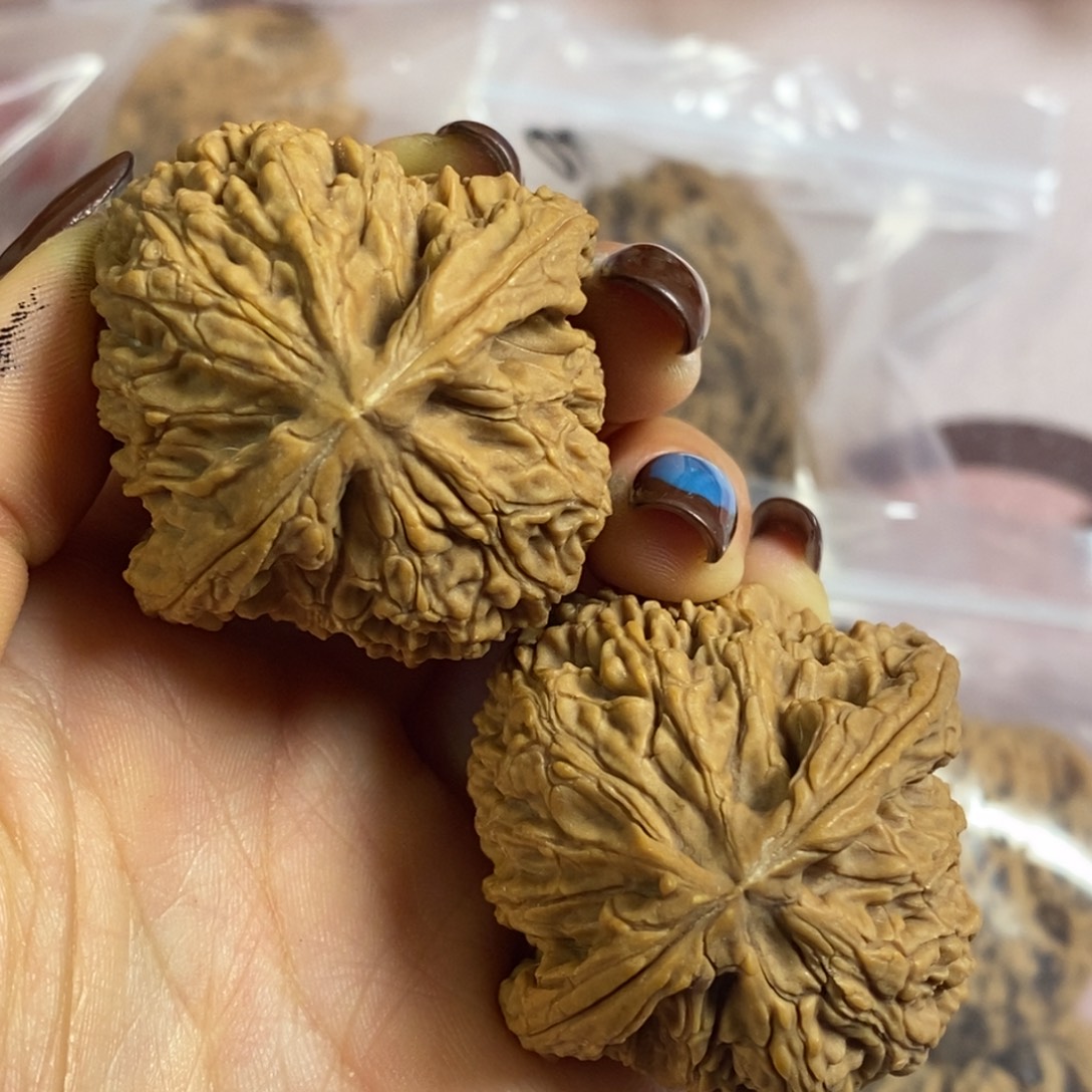 吊坠文玩核桃39➕南疆石 黄80