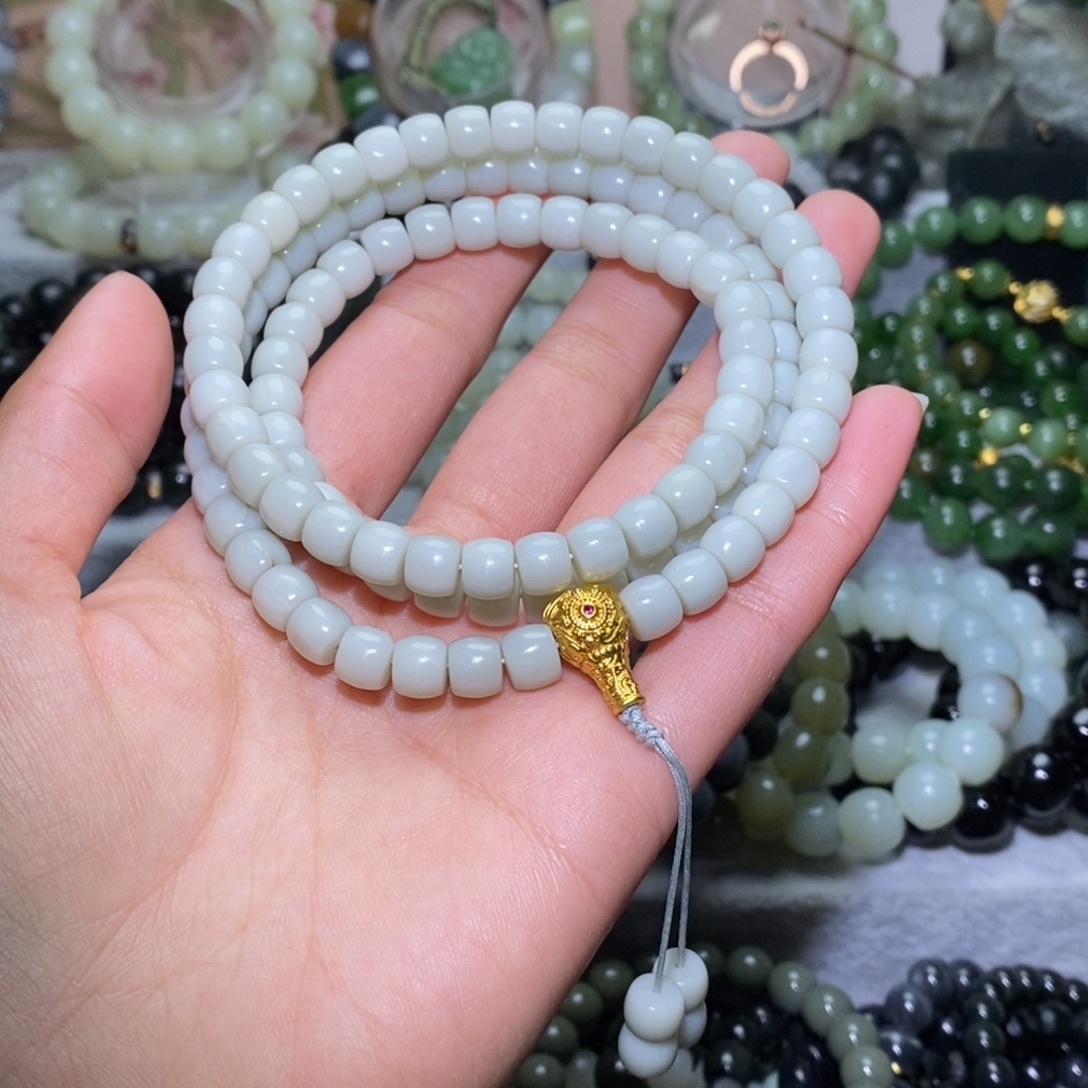 和田玉未镶嵌手链