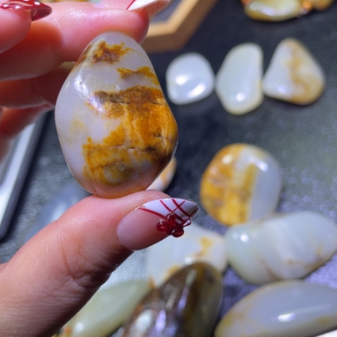 【闪购商品】颈饰未镶嵌和田玉（青玉）琦*