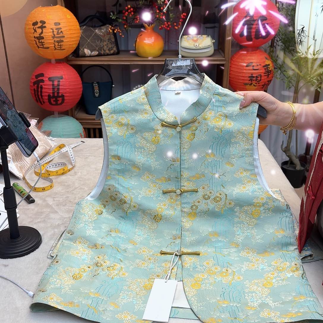 刺绣名家宋锦四季马甲102