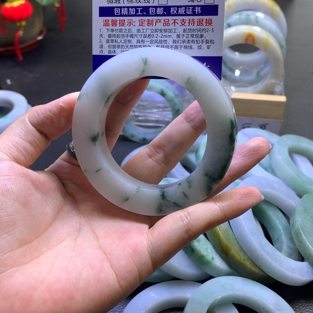 未镶嵌翡翠定制翡翠请***爷