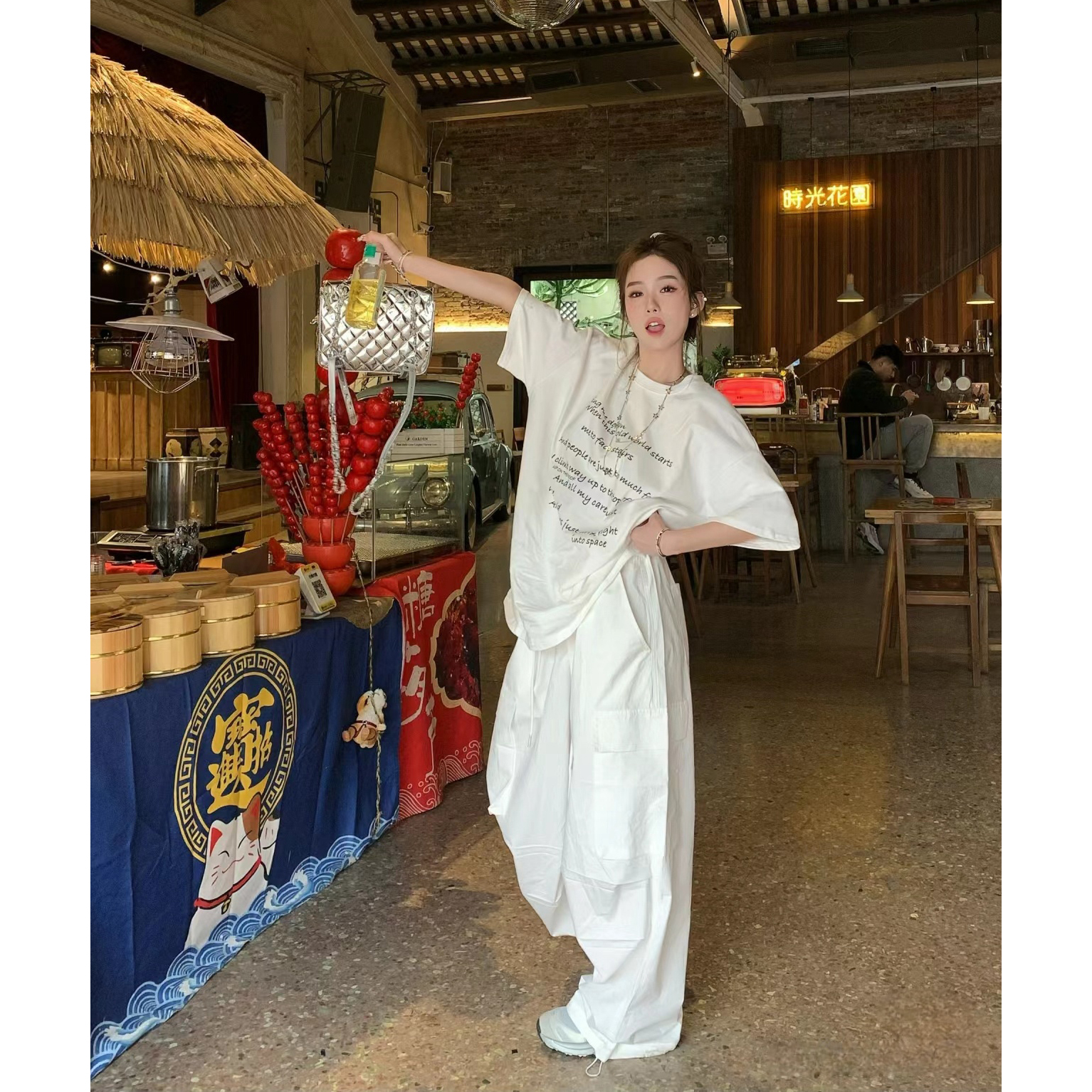 美式简约字母印花圆领短袖T恤女夏季慵懒宽松设计感半袖百搭上衣